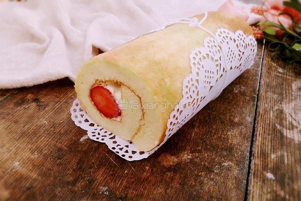 草莓蛋糕卷的做法图解12