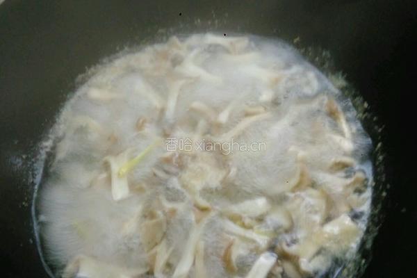 鸡菇瘦肉汤的做法图解8