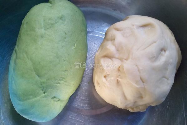 面食猫耳朵的做法图解1