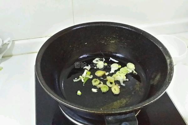 杏鲍菇小炒的做法图解1