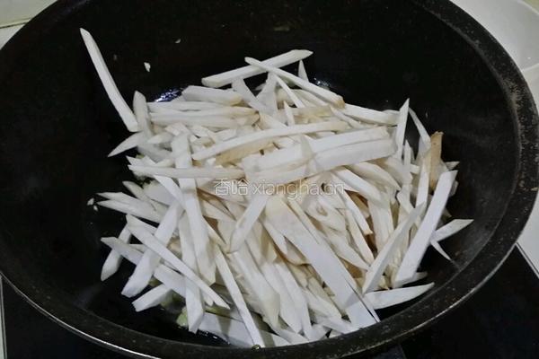 杏鲍菇小炒的做法图解2