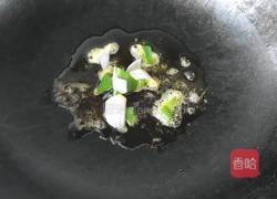 菠菜炒茶干的做法图解1