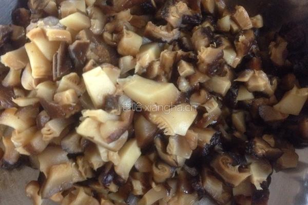 娃娃香菇肉末饺的做法图解4