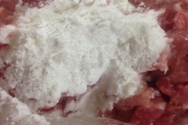 娃娃香菇肉末饺的做法图解5