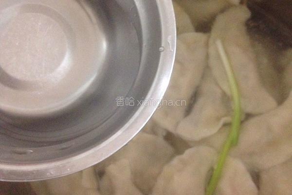 娃娃香菇肉末饺的做法图解13