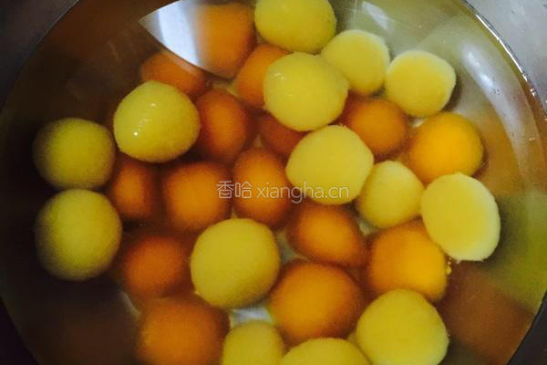 自制芋圆红豆薏米汤的做法图解4
