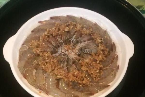 蒜蓉粉丝蒸虾的做法图解7