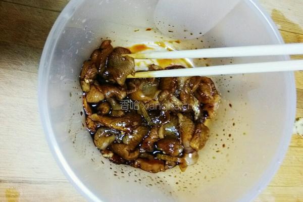 鸡胸肉炒土豆片的做法图解1