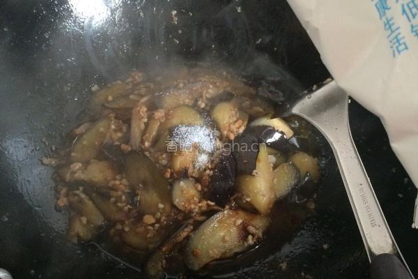 油焖肉末茄子的做法图解11