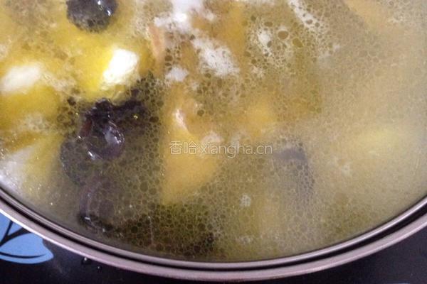 老母鸡汤(山药枸杞)的做法图解12
