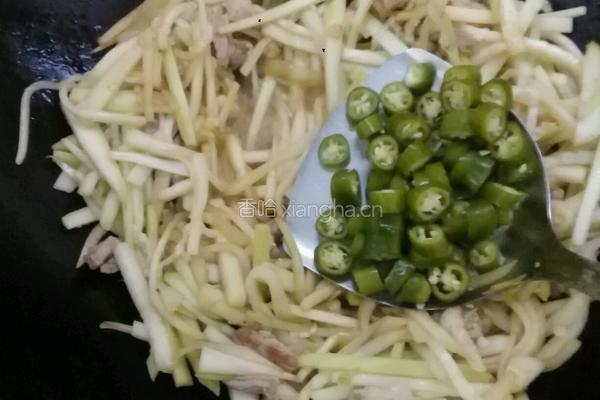 瓢瓜炒瘦肉的做法图解8