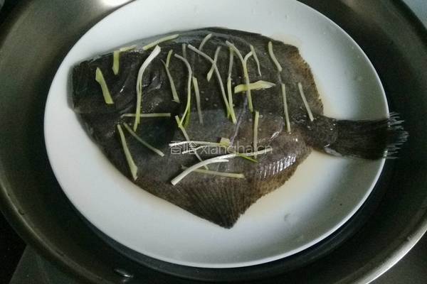剁椒多宝鱼的做法图解6