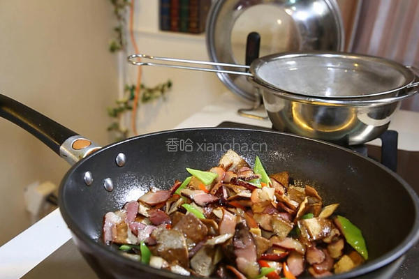 香干炒腊肉的做法图解8