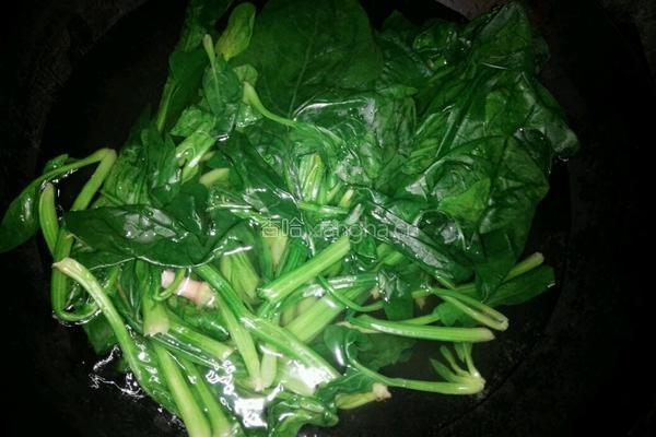 黑芝麻蒜香菠菜塔的做法图解3