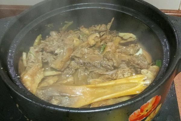 广式鸭子煲的做法图解7