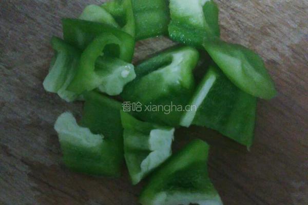 红萝卜炒豆干的做法图解4