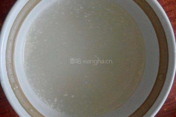 海鲜砂锅餐的做法图解1