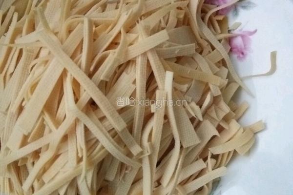 毛葱拌干豆腐的做法图解1