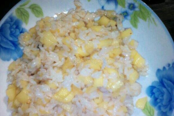 苹果炒饭的做法图解9