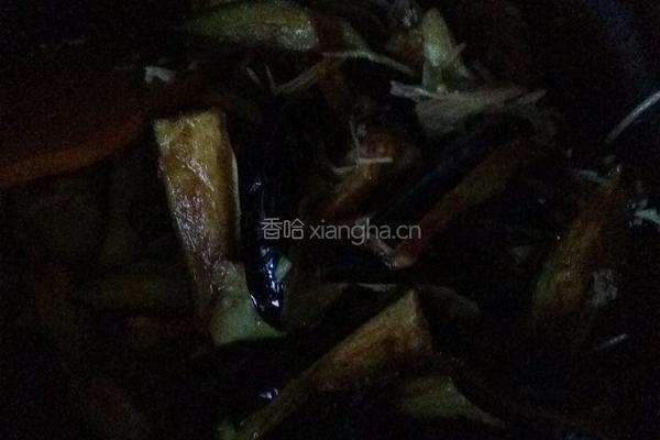 金针肉末烧茄子的做法图解10