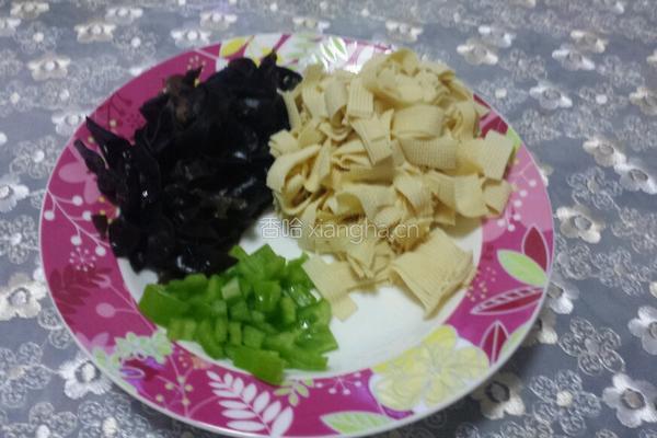 素菜打卤面的做法图解2