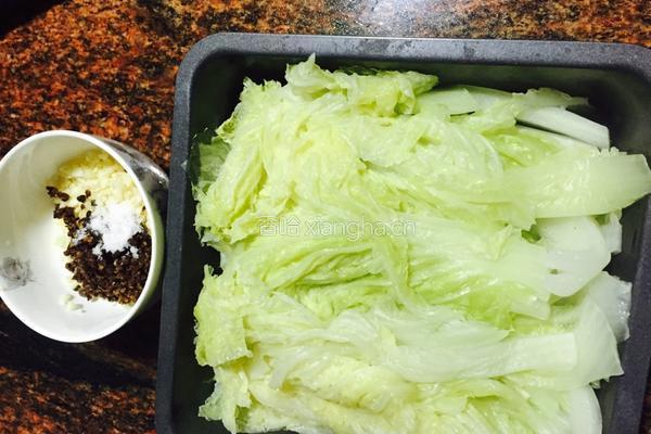 蒜蓉蒸大白菜的做法图解5