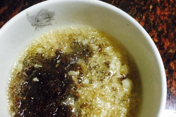 蒜蓉蒸大白菜的做法图解7