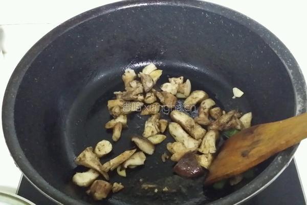 土豆片炒大辣椒的做法图解4