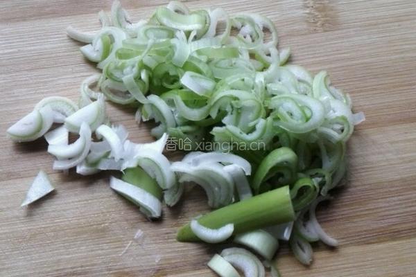 独家秘方辣子肉的做法图解3