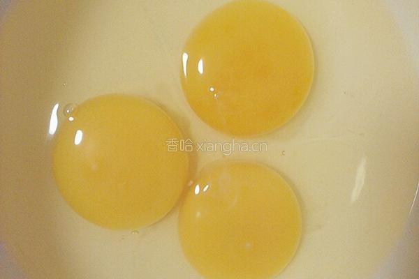 蒸鸡蛋糕的做法图解1