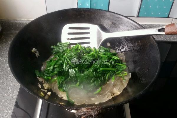 菠菜炒宽粉条的做法图解7