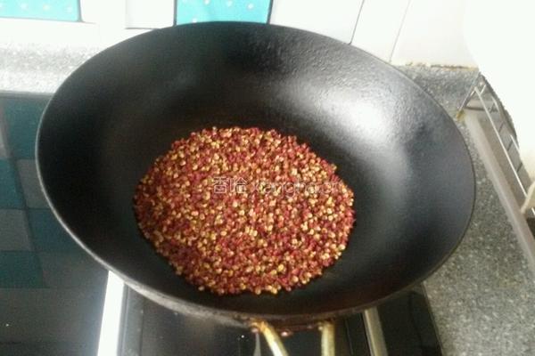 自制花椒盐的做法图解2
