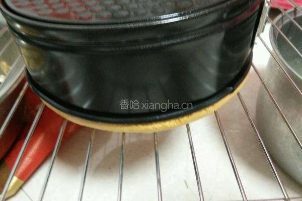 戚风蛋糕的做法图解10