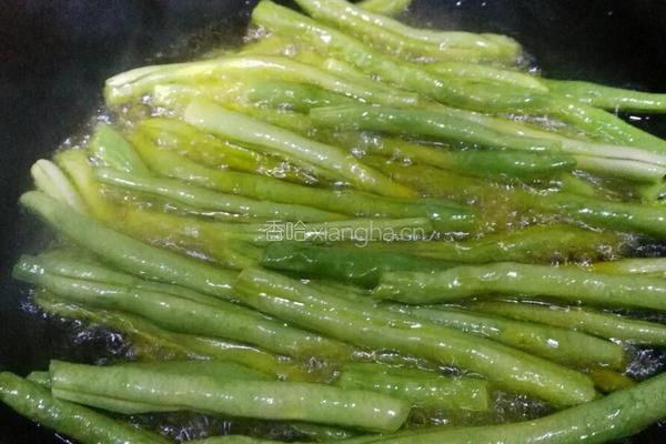 麻酱烧豆角的做法图解3