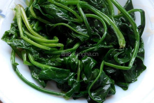 麻酱菠菜的做法图解5