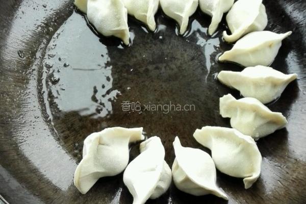 立冬生煎饺的做法图解1