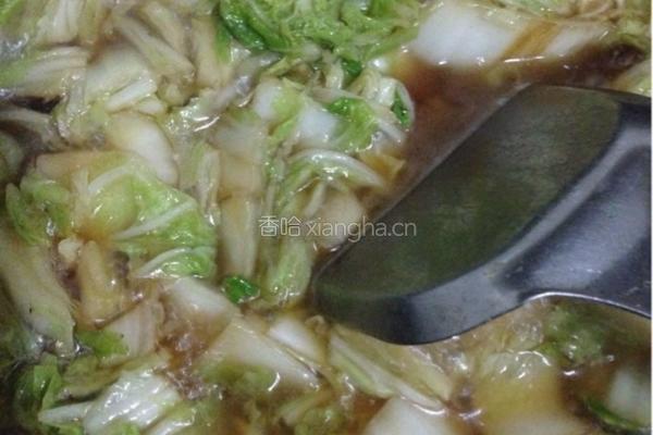 白菜炖宽粉的做法图解5