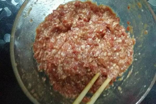 牛肉韭菜馅馄饨的做法图解4