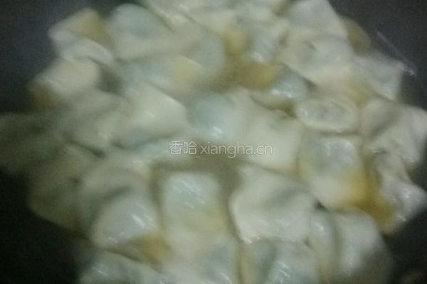 牛肉韭菜馅馄饨的做法图解10
