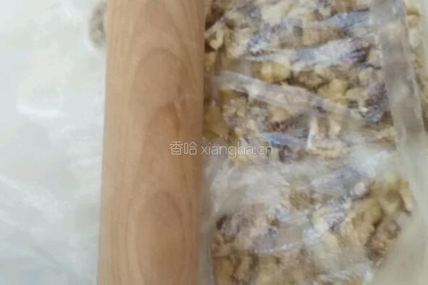 蔓越莓奶酪球的做法图解7