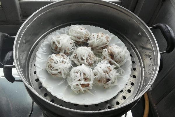 萝卜丝裹肉丸的做法图解9