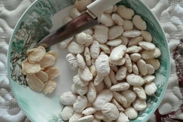 鸡腿菇莴笋芸豆汤的做法图解5