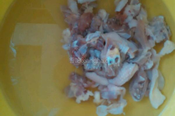 酱闷鸡的做法图解1