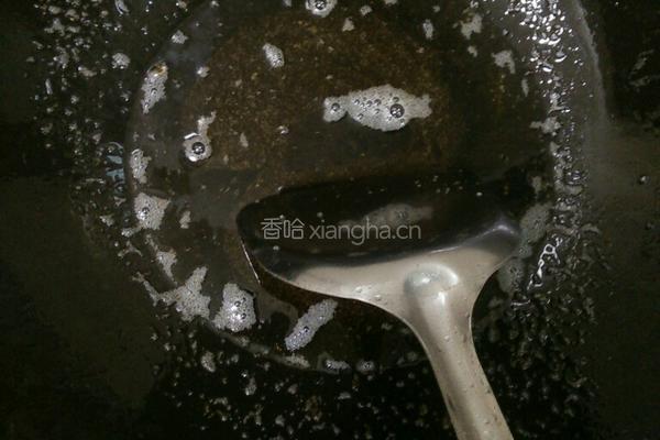 鹌鹑蛋炖五花肉的做法图解4