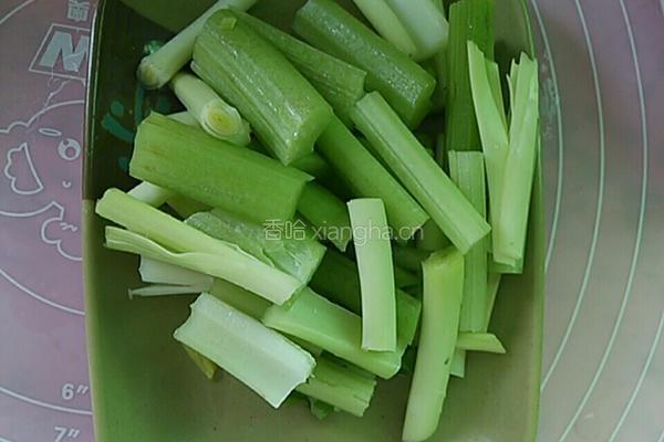 平菇炒肉片的做法图解4