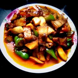 回锅肉炒时蔬的做法[图]