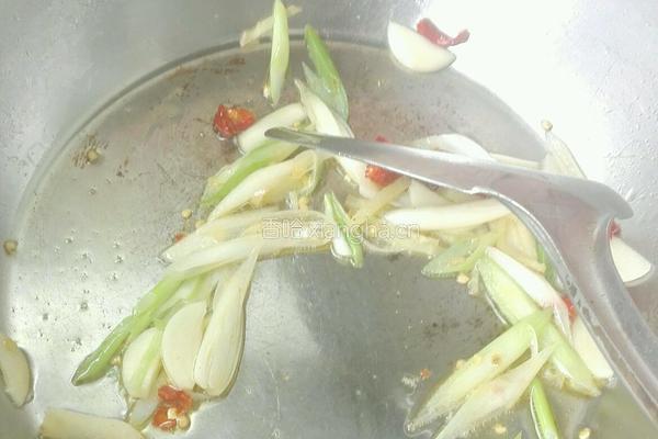 清炒土豆丝～鲁菜的做法图解6