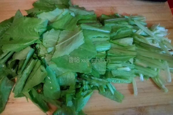 蒜蓉油麦菜的做法图解2