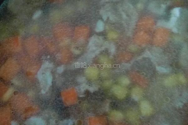 胡萝卜玉米焖饭的做法图解7