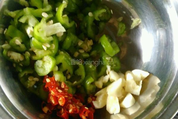 青椒红薯丝的做法图解3